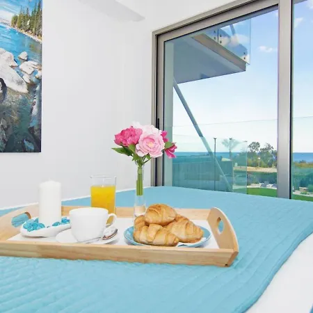 Dion Apartment *
